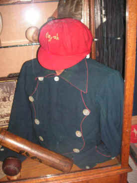 pict8214.jpg (156663 bytes)